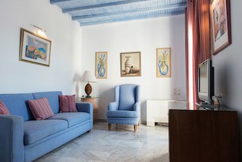 Poseidon Hotel & Suites galeri fotoğrafı