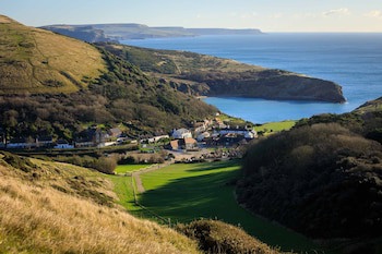 Lulworth Cove Inn