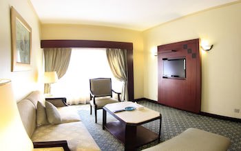 Pyramisa Suites Hotel Cairo