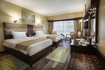 Pyramisa Suites Hotel Cairo