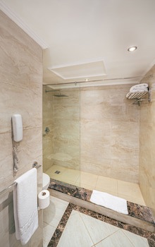 Pyramisa Suites Hotel Cairo