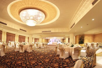 Pyramisa Suites Hotel Cairo
