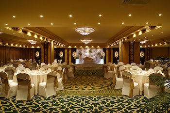 Pyramisa Suites Hotel Cairo