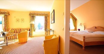 Graflicher Park Health & Balance Resort galeri fotoğrafı