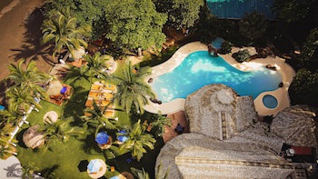 Bahia Del Sol Beach Front Boutique Hotel