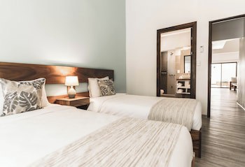 Bahia Del Sol Beach Front Boutique Hotel