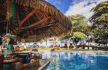 Bahia Del Sol Beach Front Boutique Hotel