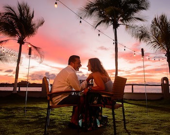 Bahia Del Sol Beach Front Boutique Hotel