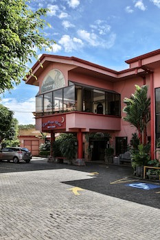 Adventure Inn