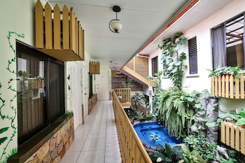 Adventure Inn
