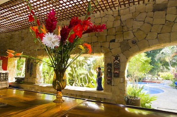 Adventure Inn