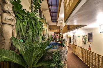 Adventure Inn