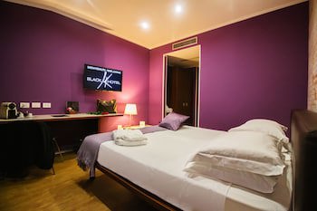 Black Hotel galeri fotoğrafı