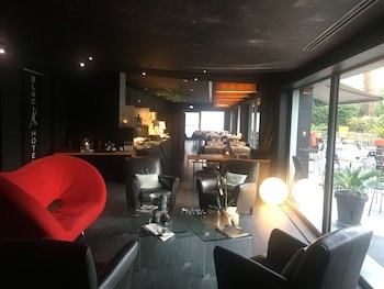 Black Hotel fotoğrafı