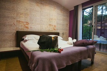 Black Hotel galeri fotoğrafı