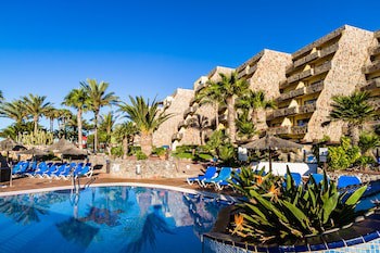 Bluebay Beach Club Aparthotel