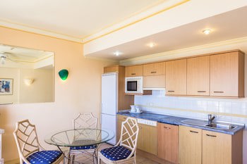 Bluebay Beach Club Aparthotel