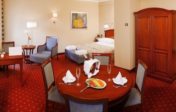 Best Western Premier Hotel Astoria