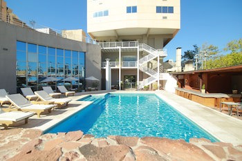 Tower Inn And Suites