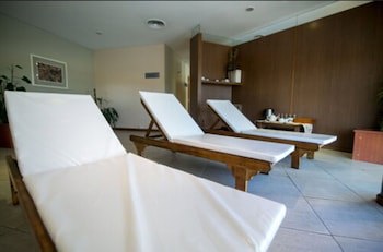 Tower Inn And Suites