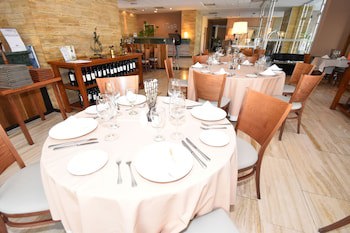 Tower Inn And Suites