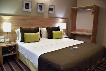 Tower Inn And Suites