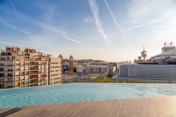 B-Hotel