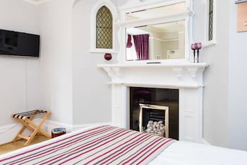 The Lawn Guest House