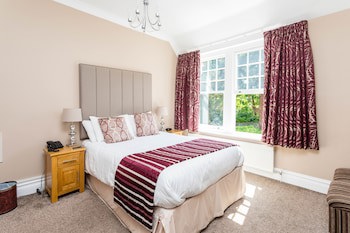 The Lawn Guest House