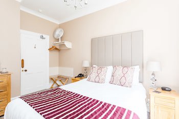 The Lawn Guest House