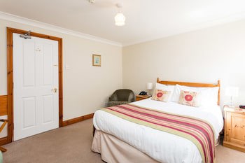 The Lawn Guest House