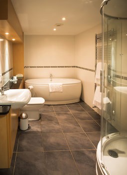 Best Western Plus Ullesthorpe Court Hotel & Golf Club