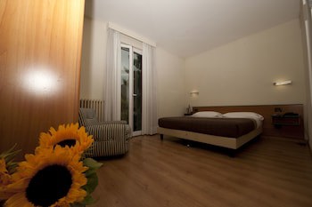 Hotel Serenella fotoğrafı