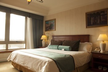 Epic Hotel Villa Mercedes