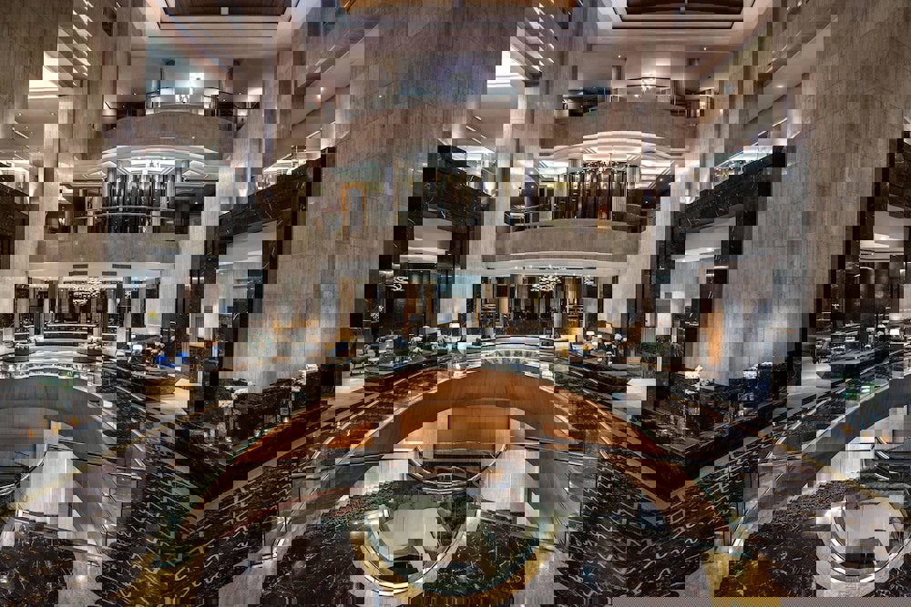 The Ritz-Carlton Jakarta, Mega Kuningan