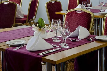 Vip Executive Santa Iria (Adults Only)