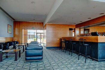 Vip Executive Santa Iria (Adults Only)