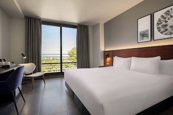 Dolce By Wyndham Barcelona Resort
