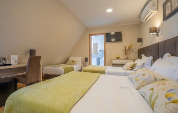Dinya Lisbon Hotel