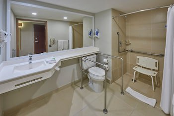 City Express By Marriott Cancun