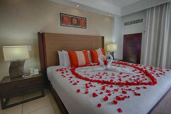 Costa Sur Resort & Spa