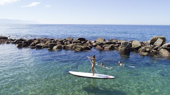 Costa Sur Resort & Spa
