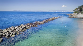 Costa Sur Resort & Spa