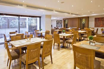 Central Athens Hotel