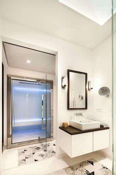 Lux 11 Berlin Mitte galeri fotoğrafı