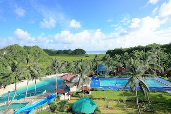 Airai Water Paradise Hotel & Spa
