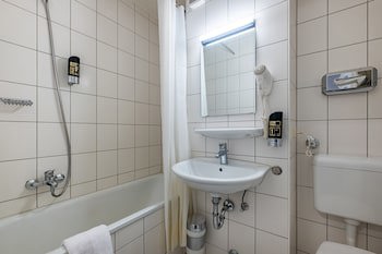 a&o Munchen Hauptbahnhof - Hostel galeri fotoğrafı