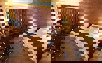 Poseidonia Beach Hotel