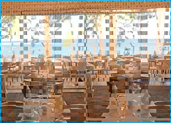 Poseidonia Beach Hotel