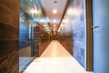 Ap Maria Nova Lounge - Adults Friendly